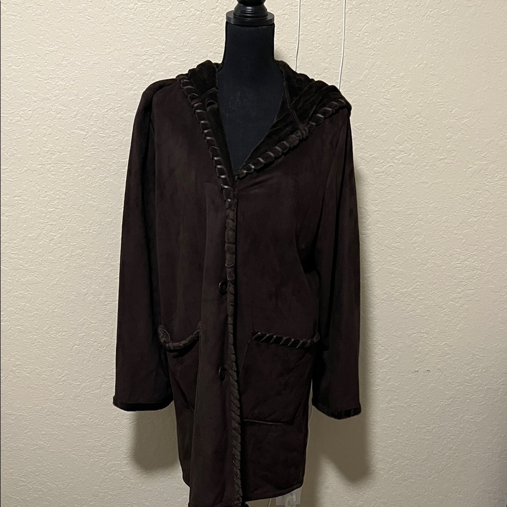 Elegant Brown Women's Coat